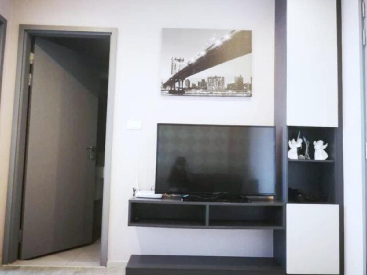 The Base Central Pattaya By Wwc Exteriör bild