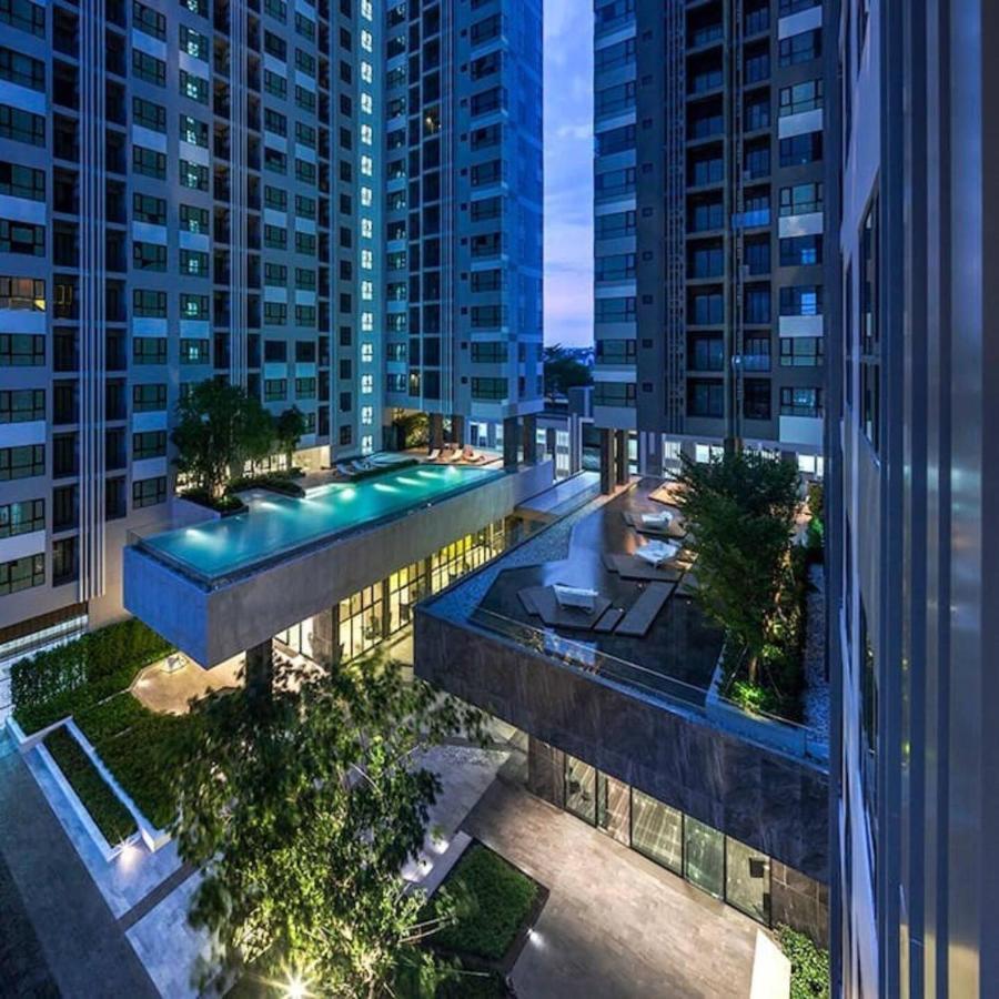 The Base Central Pattaya By Wwc Exteriör bild